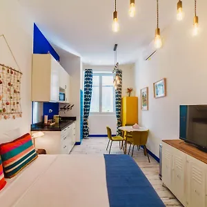 Apartment Shell 26m2, 120m Vieux-port, Clim, Wifi, Acces Autonome Avec Code, Marseille